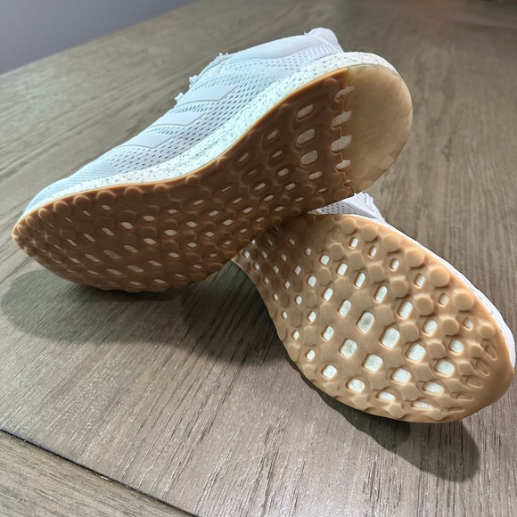 Adidas Women’s Pureboost Running Shoes Size 7.5 - Picture 8 of 8